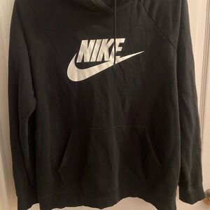 Nike Men's Black Pullover Sweater